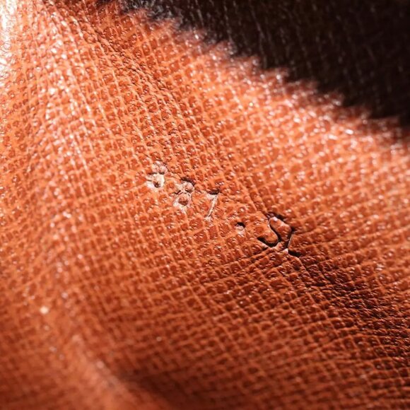 LOUIS VUITTON Monogram Compiegne 28 Clutch Bag M51845 LV Auth bs12567 - Picture 2 of 16